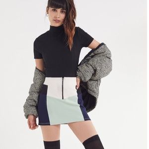 UO Tiny Ribbed Mock Neck Tee